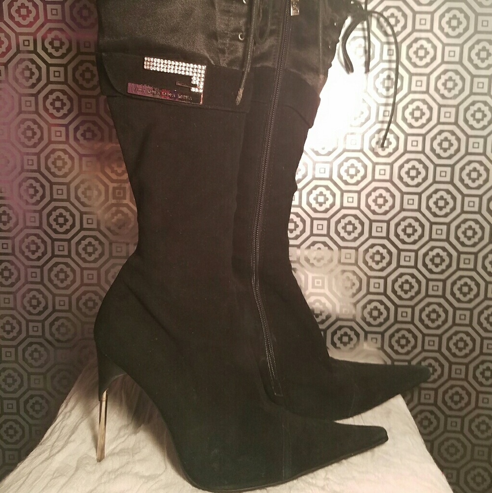 Medea Knee High Stilleto Boots.
